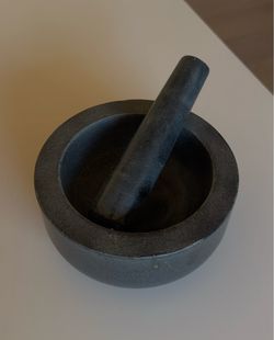 Black Stone Mortar & Pestle