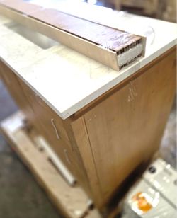 Vinnova 705742-NW-GW San 42 Inch Free-standing Single Bath Vanity with White Grain Composite Stone Top, Natural Walnut