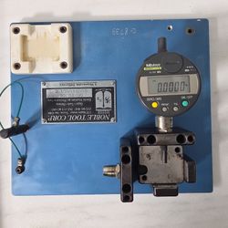 MITUTOYO ABSOLUTE DIGITAL INDICATOR 