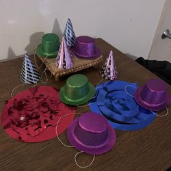 MIX OF NEW YEARS DECORATIONS 