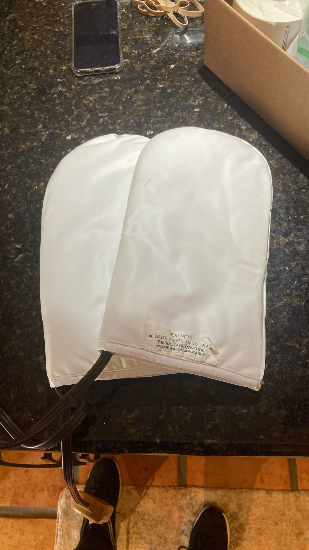 40 Watt Heat Mitts (Cab M)