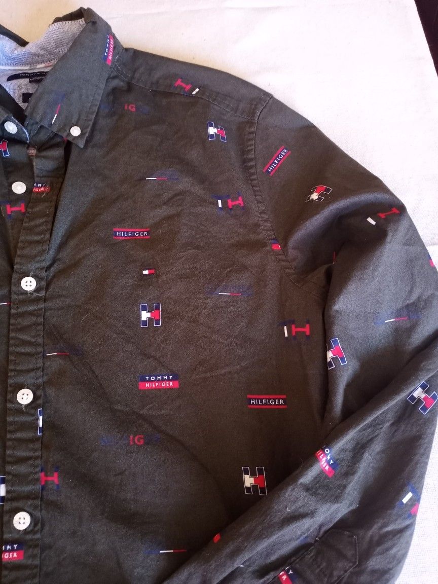 Tommy Hilfiger Monogram Slim Fit Long Sleeve Shirt Nwot Size Medium