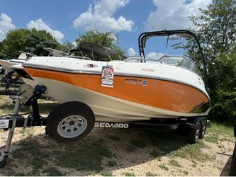 2011 Sea-Doo Challenger 230 SE