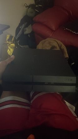 PS4 slim 1tb