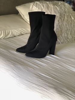 LOLA BOOTIES