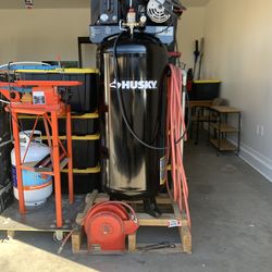 60 gal Husky Compressor