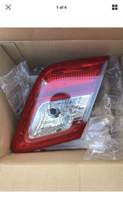 Toyota Camry 2010-2011 Backup Lamp