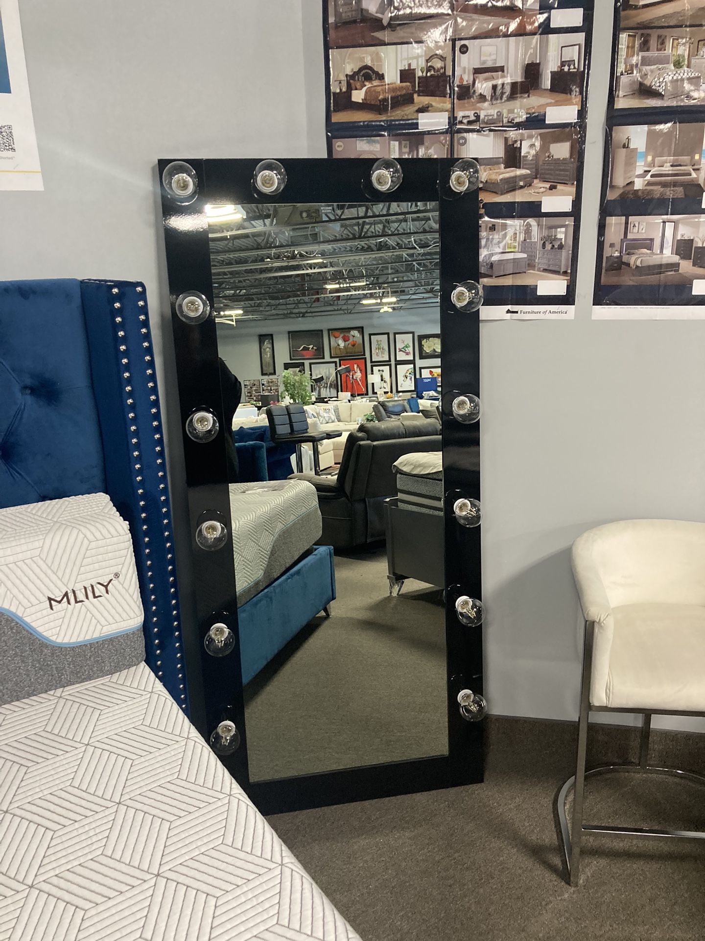 LED FLOOR MIRROR! 🪞 🩷🏠 $299!