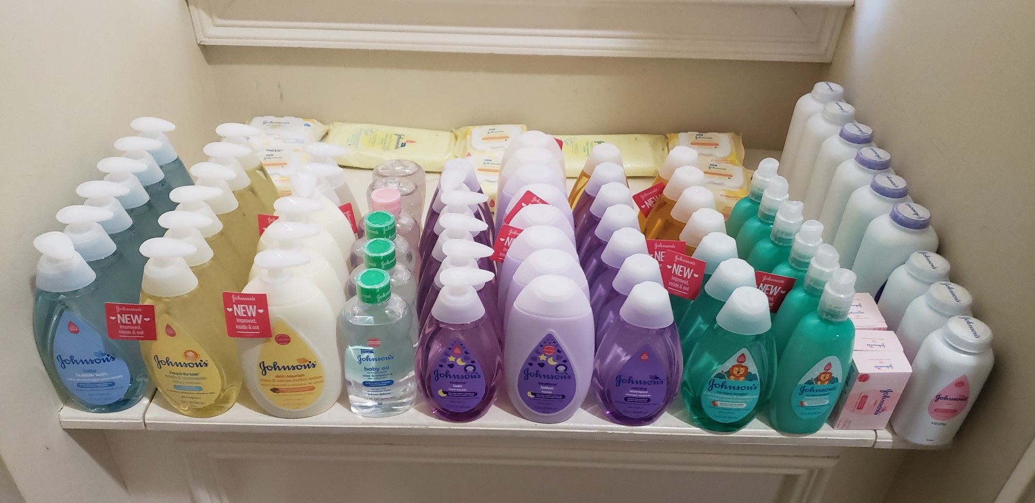 Johnson and johnson baby skincare products