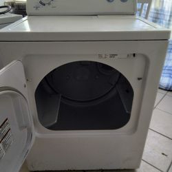 Very Nice Works Excellent Amana Front Load