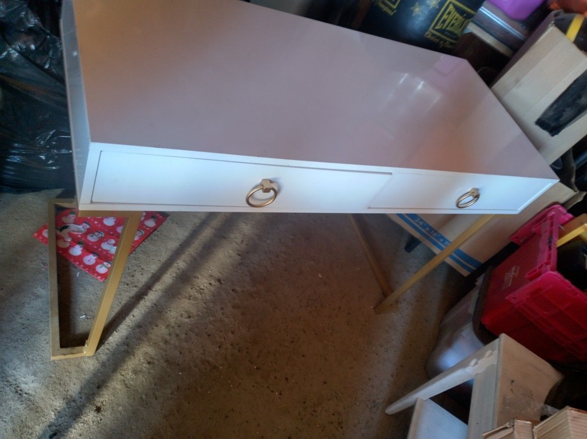 Entry Table
