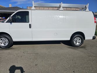 Chevy Express 2500 Extended