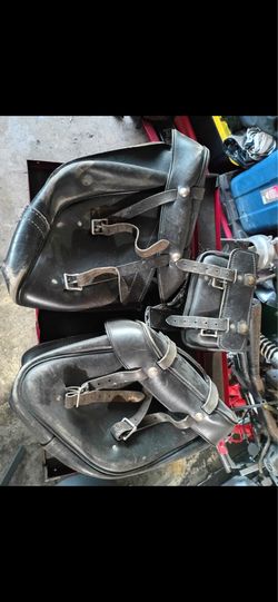 Buffalo nickel saddle bags with tool bag