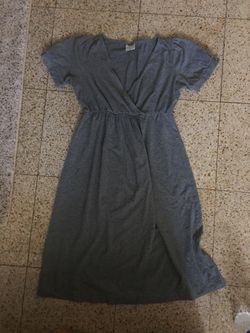 Motherhood maternity dress size small