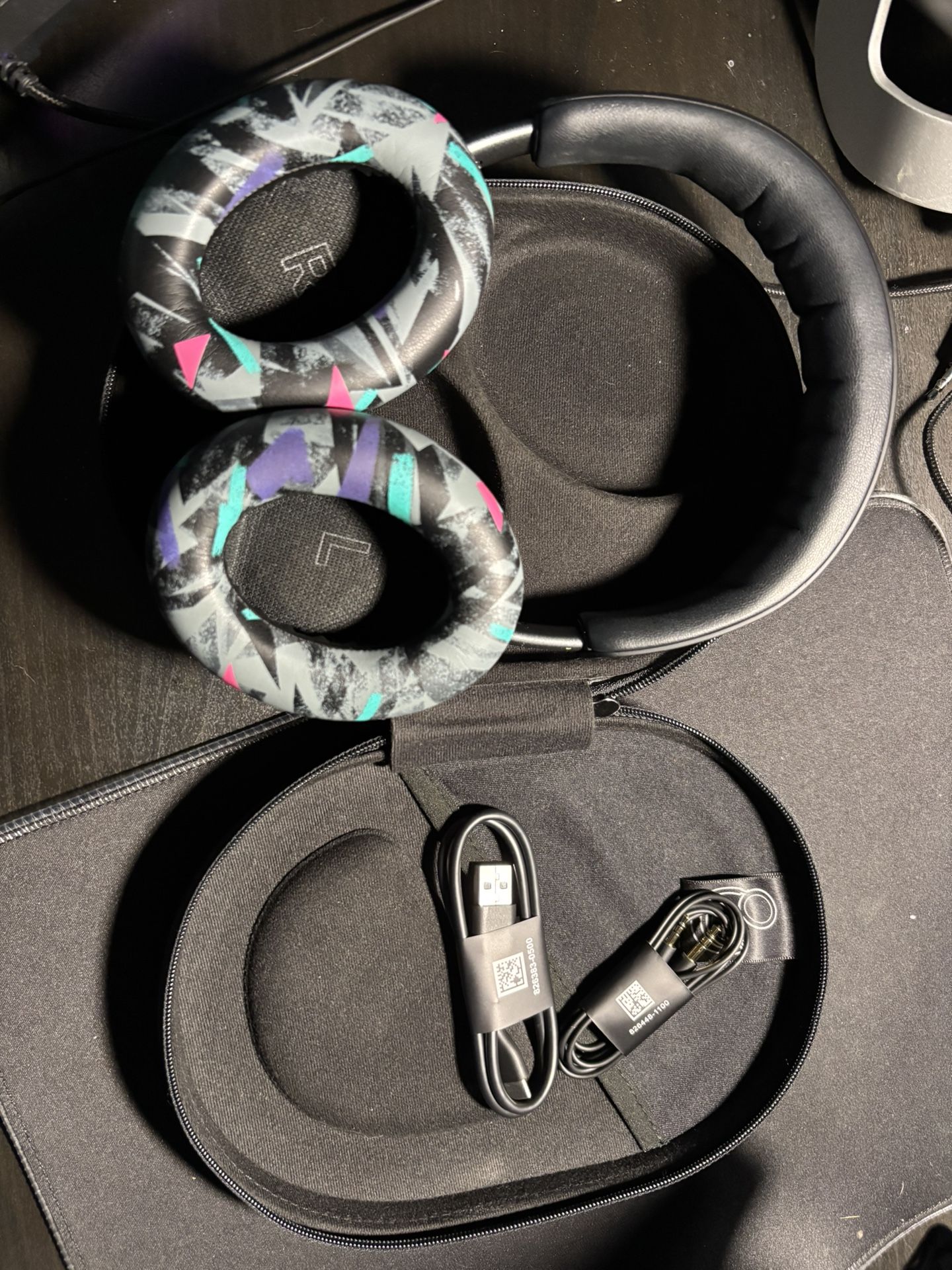 Bose QuietComfort Ultra Headphones (2025) – Mint w/ Case, Custom Earpads + Cables