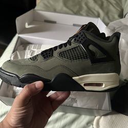 Air Jordan 4 Undefeated