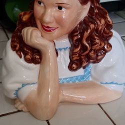 Any "Wizard Of Oz" Collectors. (Piggy Bank)