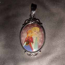 DISNEY  ELSA & ANNA   SILVER PLATED CHARM