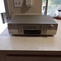 JVC 3 - DVD PLAYER