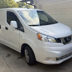 2021 Nissan NV 200 