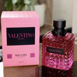 Born in Roma 🇮🇹🇮🇹Donna perfume