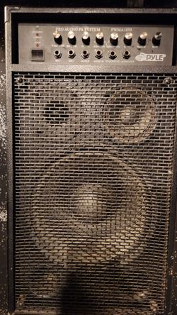 PYLE PWMA1050BT - Wireless Portable Bluetooth PA Speaker