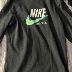 Nike Sweatshirt