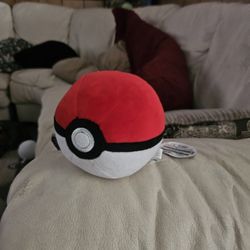 Pokemon Plush Ball 