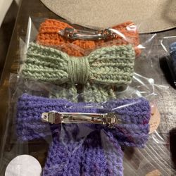 Hair Bows In Crochet 