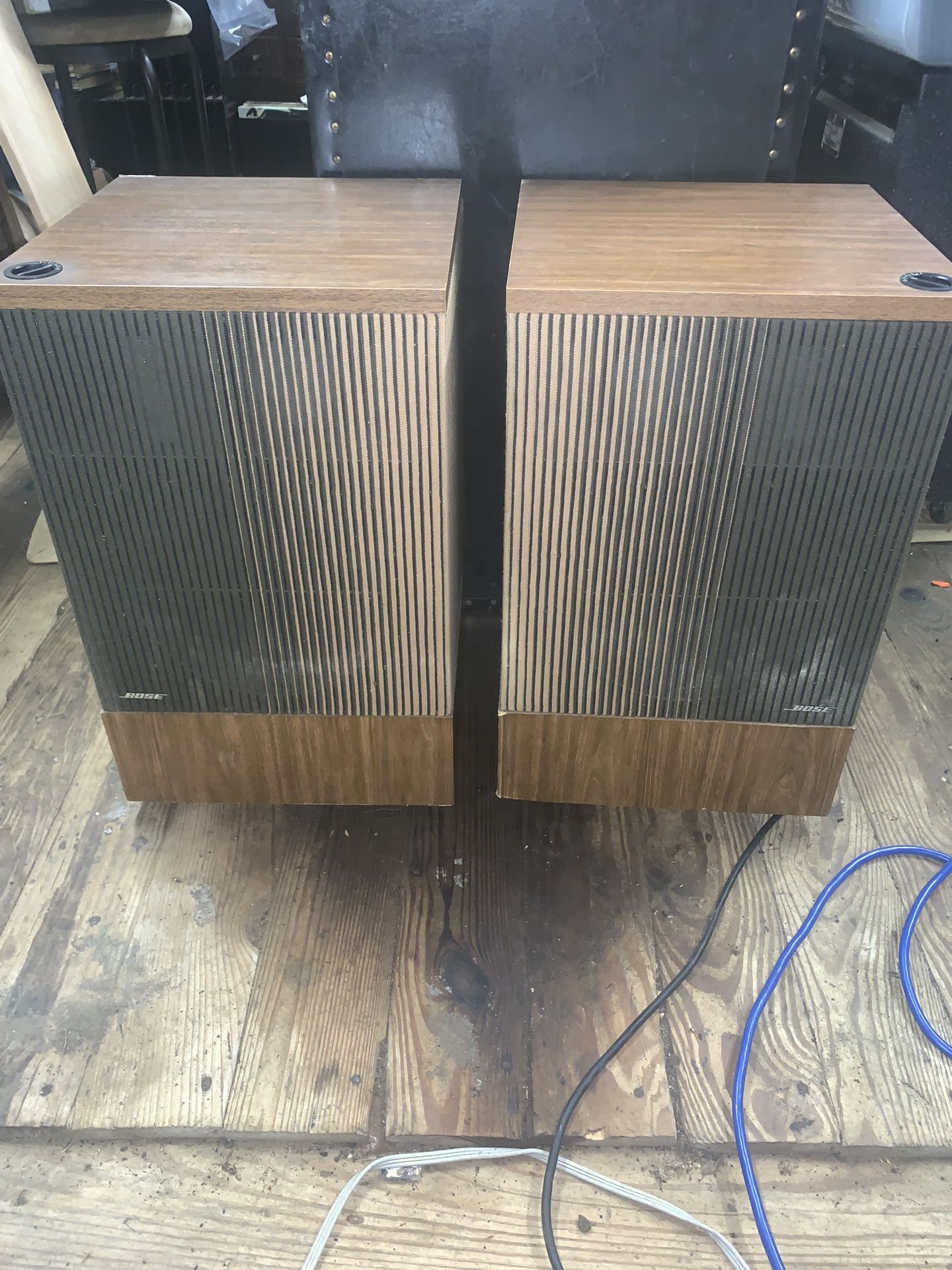 Bose model 501 Speakers