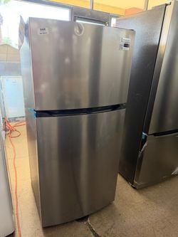 Frigidaire 13.9 Cu ft Top Freezer Refrigerator- Stainless Steel