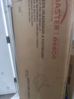 Queen size bed