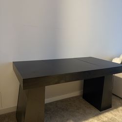 Black Desk - PICK UP ONLY