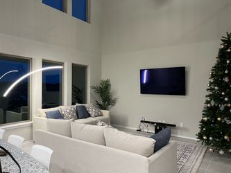 Moving !! selling sofas