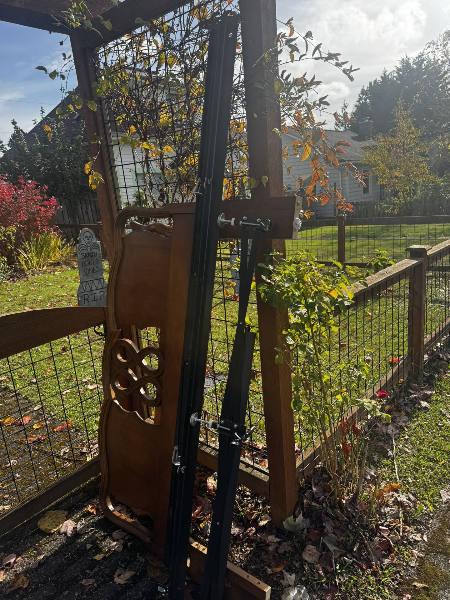 Free Natural Wood Bed Frame 