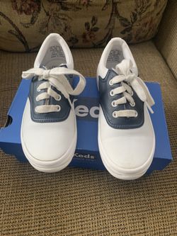 Keds - Youth Size 12