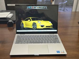 Dell Inspiron 14" 512 G 8 G Touchscreen