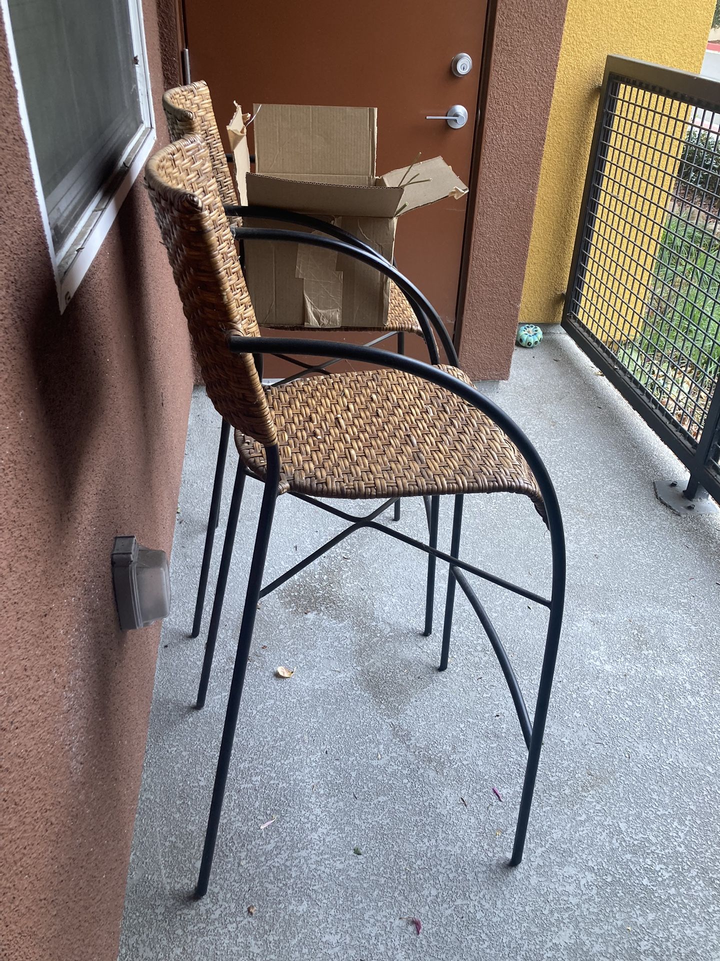 Balcony Chairs 