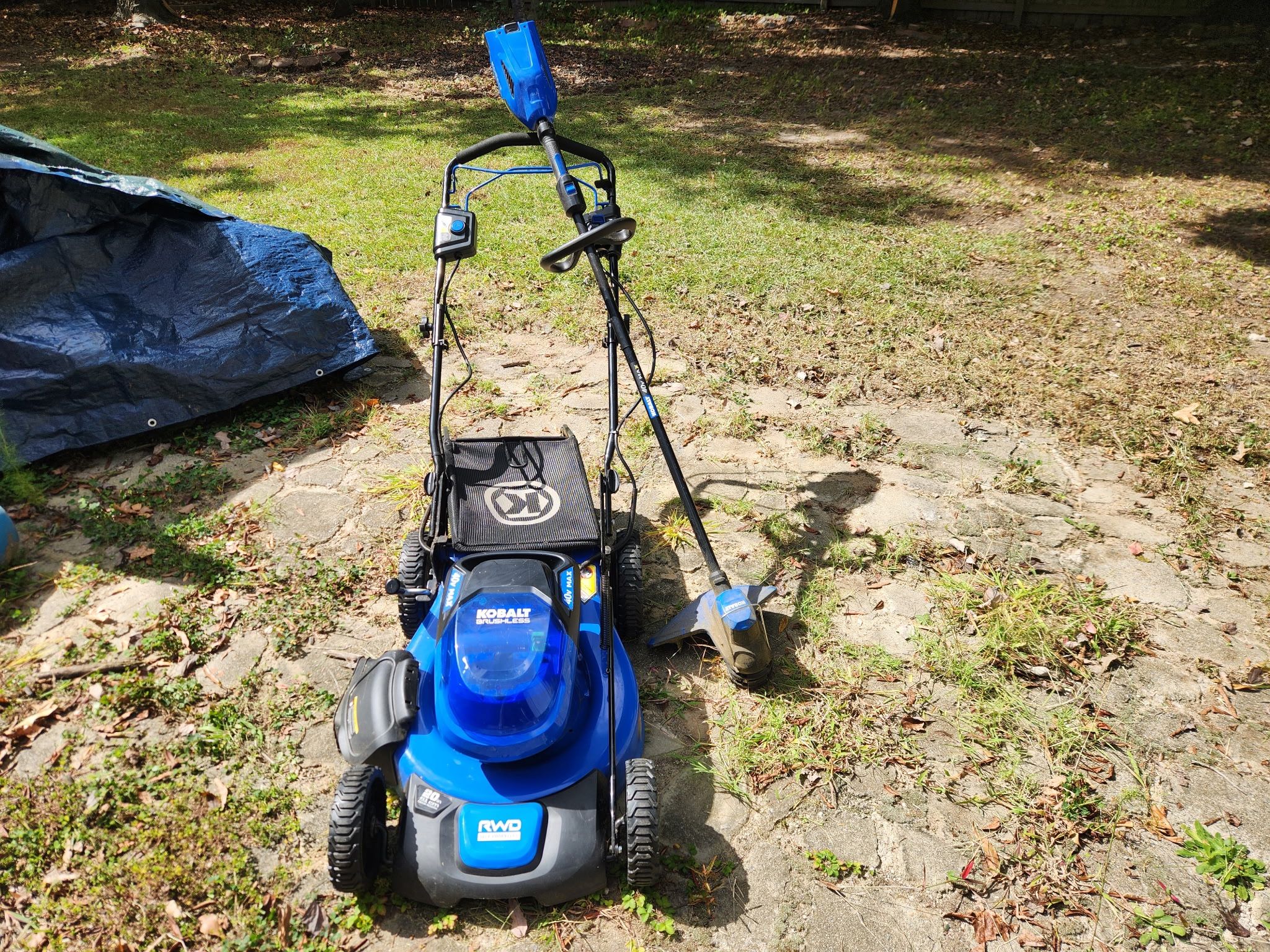 Bundle Deal - Lawnmower And Weed trimmer
