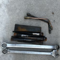 Tools Wrenches 
