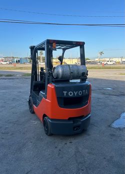 2018 TOYOTA FORKLIFT