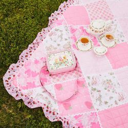 EXTRA SERVING PICNIC BLANKET DOLLS KILL X STRAWBERRY SHORTCAKE SOLD OUT COQUETTE