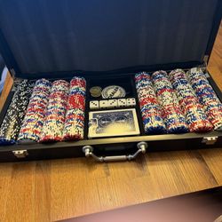Real Clay Casino Weighted Poker Chip set in case 