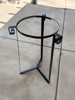 35”high Iron plant / vase stand.