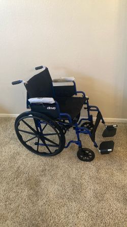 Wheelchair New Large 20”Seat