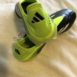 soccer cleats 