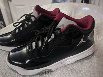 Nike Air Jordan Max Aura 2