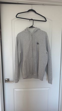 Study zip up
