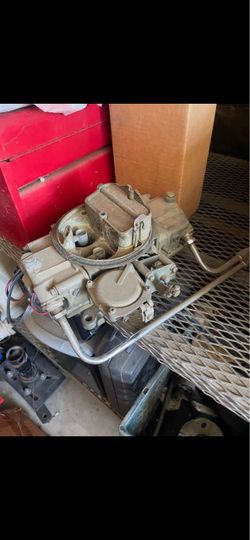 Holley Double Pumper Carburetor