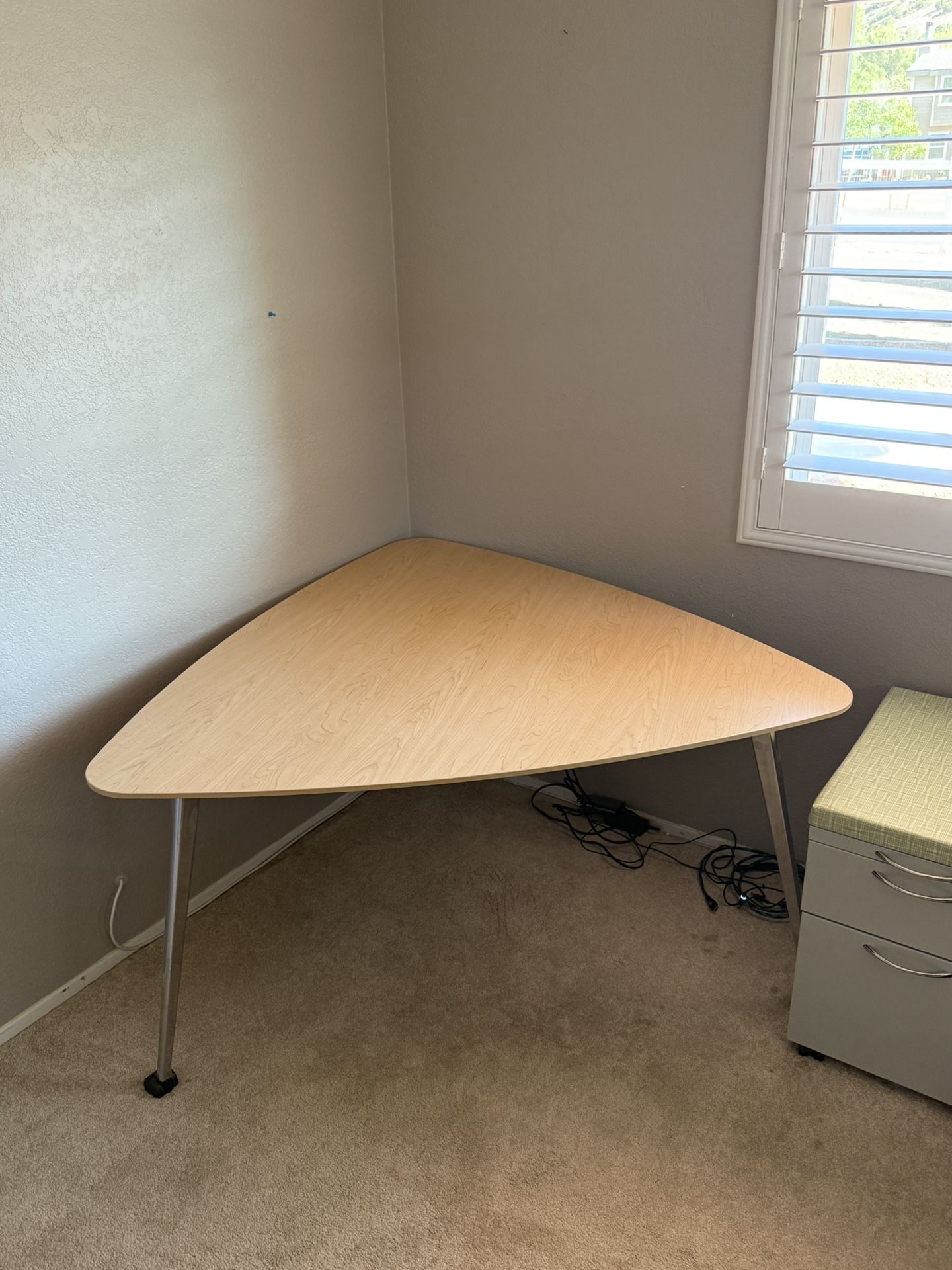 Rolling Office Desk/Table